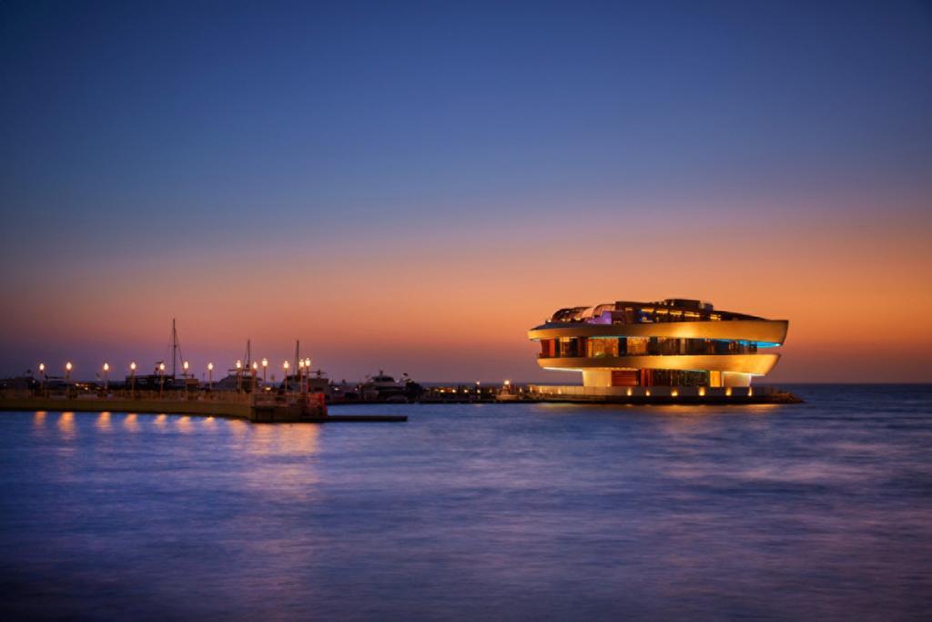 Four Seasons Hotel Доха Екстер'єр фото The casino at night
